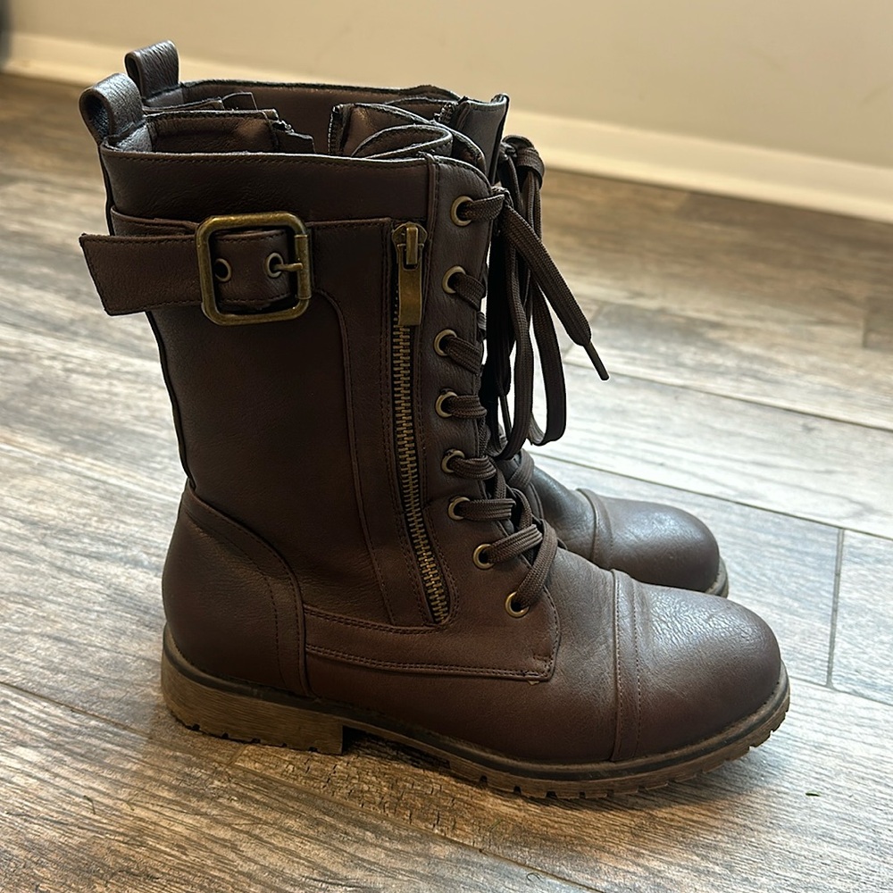 New boots worn one time. Size 6.5